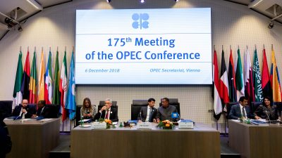 Opec-Mitglieder beraten über Drosselung der Ölproduktion