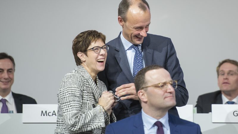Stichwahl bei der CDU: Merz oder Kramp-Karrenbauer