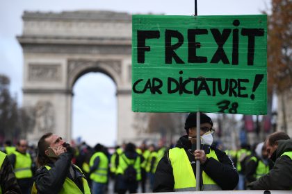 “Gelbwesten”-Proteste in Frankreich und Brüssel: Festnahmen und Zusammenstöße mit der Polizei