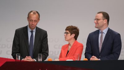 Kampf um CDU-Vorsitz: Kramp-Karrenbauer ruft Partei zu Geschlossenheit auf