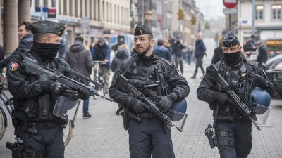 Messermann bedroht Polizisten in Frankreich – und wird erschossen