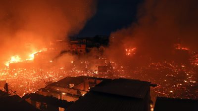 600 Häuser bei Großbrand in Armenviertel in Brasilien ausgebrannt