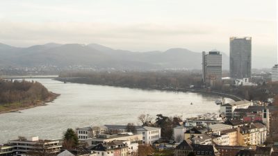 Hochwasserwarnung für Teile Bayerns und am Rhein