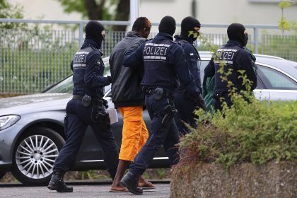 Polizeigewerkschaft: „Staatsversagen“ bei Abschiebungen, „Kontrollverlust“ in der Zuwanderungsfrage