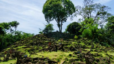 Älteste Pyramide der Welt: Kontroverse Studie offenbart „größte megalithische Stätte in Südostasien“