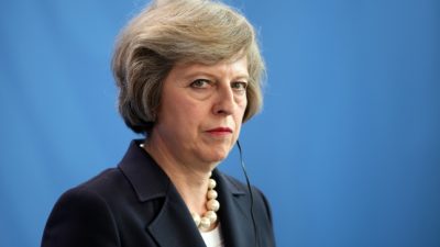 Theresa May streitet öffentlich mit Amtsvorgänger Tony Blair über Brexit