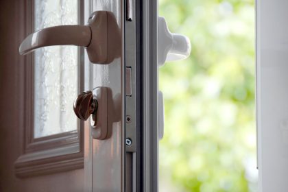 Weihnachten in München: Frau (61) in ihrer Wohnung vergewaltigt – Täter klingelte am Vormittag