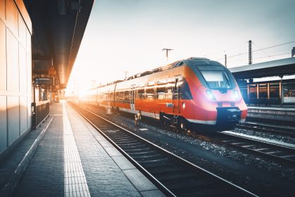 Bahnfahrer müssen ab Montagmorgen mit Zugausfällen und Verspätungen rechnen