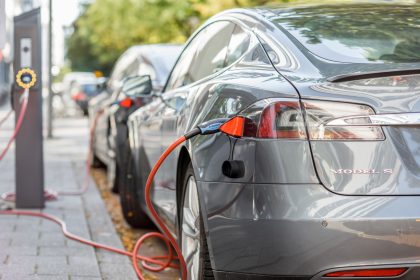 E-Mobilität: Bisher gibt es 16.000 öffentliche oder teilöffentliche Ladestationen für E-Autos
