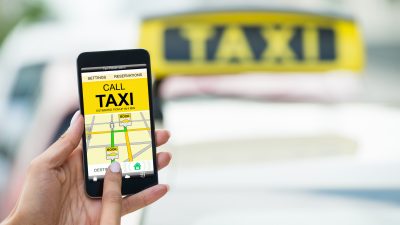 Wettbewerbsökonom kritisiert: Regulierung verhindert freien Wettbewerb des Taximarktes