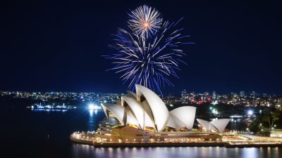 Australien begrüßt das neue Jahr mit Rekord-Feuerwerk – Pariser Polizei sichert den Champs-Élysées