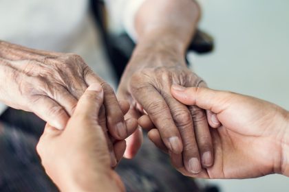 Studie: Pflegebeitrag wird weiter steigen