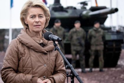 Bericht zu Berateraffäre: Halbe Million Euro für Vertrauten von Staatssekretärin