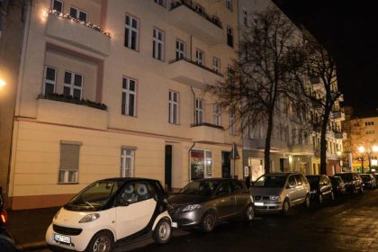 Mann in Berlin auf offener Straße erschossen