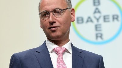 Eklat bei Bayer: Aktionäre rechnen mit Vorstand wegen Monsanto-Deal ab