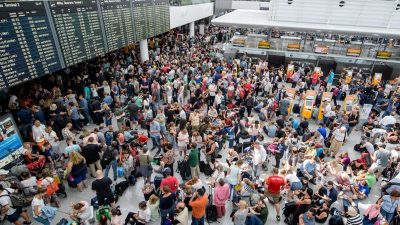 Polizeigewerkschaft warnt vor weiterer Privatisierung der Flughafen-Sicherheit