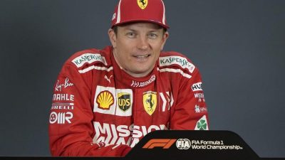 Beschwipster Räikkönen hat Spaß bei Abschlussparty