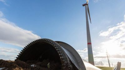 Windkraft ja, aber … Verfassungsrechtler kritisiert Pläne der Bundesregierung
