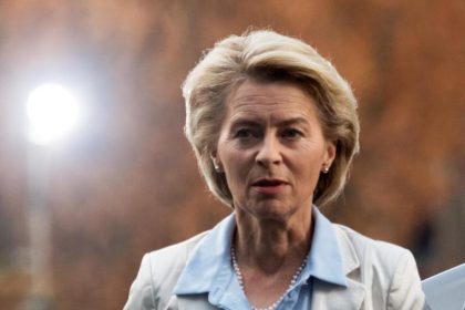 Verdacht der Untreue: Stecken Insider hinter Strafanzeige gegen von der Leyen?