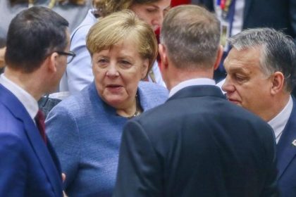Merkel im EU-Haushaltsstreit mit Ungarn und Polen unter Druck