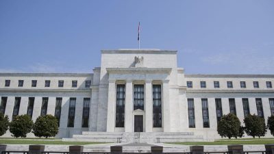 Fed-Chef Powell hat keine Angst vor Donald Trump – positiver Konjunktur-Ausblick
