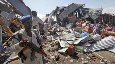 Schwere Terroranschläge erschüttern Mogadischu