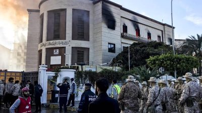 Tote bei Selbstmordanschlag auf libysches Außenministerium
