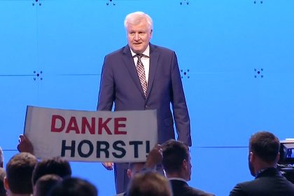 Carolin Kebekus: „Die Mutter von Horst Seehofer ist die Mutter aller Probleme“