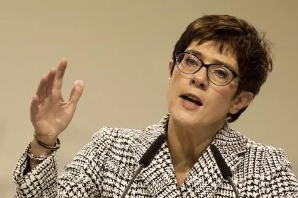 CDU-Chefin fordert „Werkstattgespräch“ zur allgemeinen Dienstpflicht