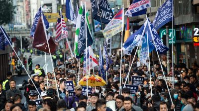 „Schreckliche Botschaft“: Neun Demokratie-Aktivisten in Hongkong schuldig gesprochen