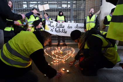 Zusammenstöße zwischen „Gelbwesten“ und Polizei in ganz Frankreich