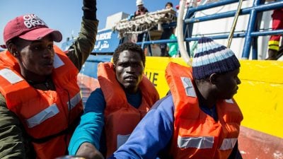 BIW-Timke über Dankesfoto von Sea-Watch 3: „Frauen, Kinder und Kriegsflüchtlinge bestenfalls im Promillebereich!“