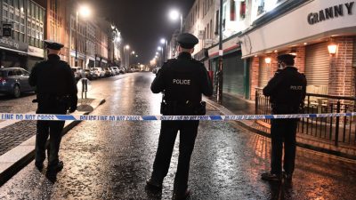 Polizei gibt neue Sicherheitswarnung in nordirischer Stadt Derry aus