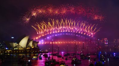 „Happy New Year 2018“: Sydneys Feuerwerks-Meister begrüßen das falsche Jahr