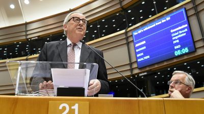 Juncker: Votum in London erhöht Risiko eines harten Brexit