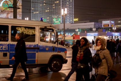 Silvesternacht in Berlin “ohne größere außergewöhnliche Vorkommnisse”?