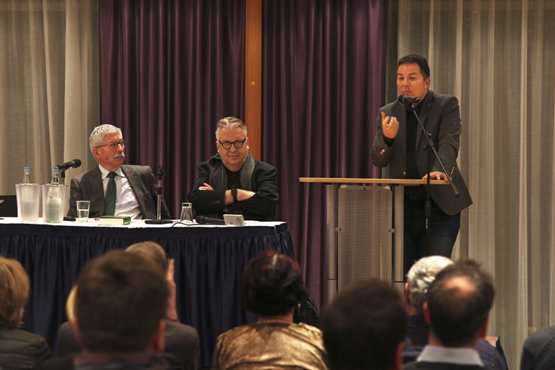 Sarrazin und Abdel-Samad diskutieren in Dresden (Teil 1): „Der Hass vergiftet uns alle“