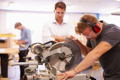 Handwerk kritisiert oft veraltetes Bild der Branche in Schulbüchern und Medien
