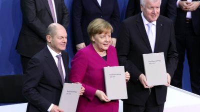 Spitzen von Union und SPD verordnen sich mehr Austausch