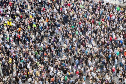 Bevölkerungszahl auf 83,0 Millionen gestiegen – höchster Stand seit Wiedervereinigung