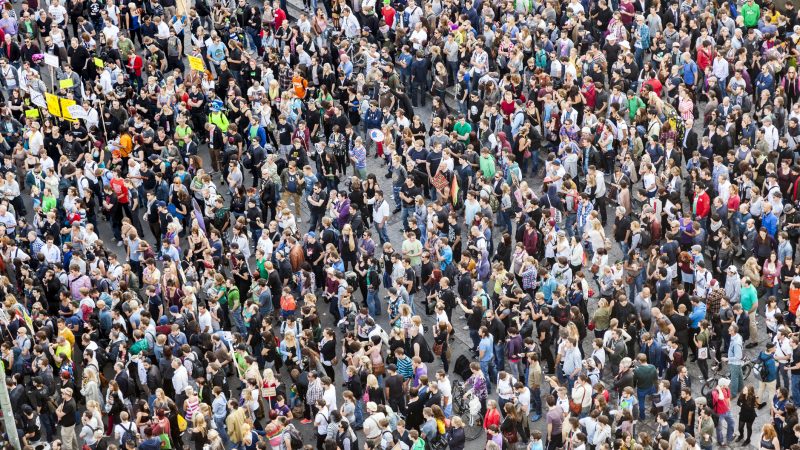 Bevölkerungszahl auf 83,0 Millionen gestiegen – höchster Stand seit Wiedervereinigung