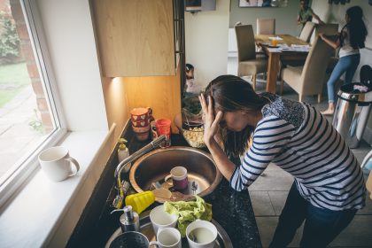Eltern leiden besonders unter längeren Arbeitszeiten