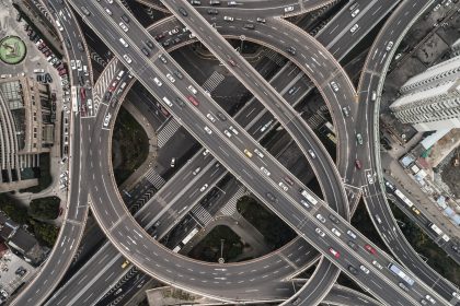 Polizeigewerkschaft für generelles Tempolimit auf Autobahnen – Mertens: Legal 250 km/h fahren „ist Wahnsinn“