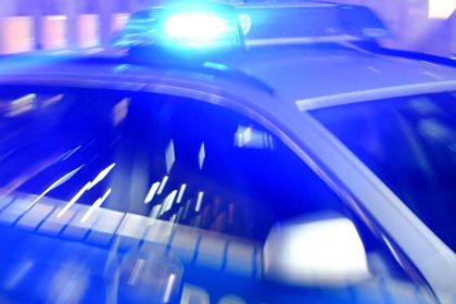 Nach Tod einer 6-Jährigen: Tatverdächtigter Mann flüchtet aus Polizeirevier – Polizei bittet um Mithilfe