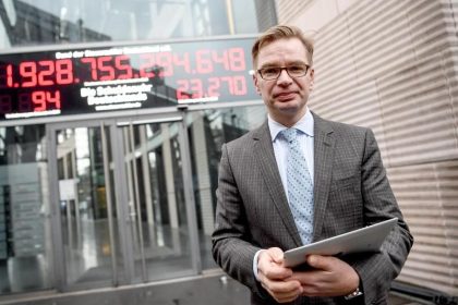 Bund der Steuerzahler und Wirtschaftsexperten warnen: Corona-Krise als Vorwand für Schulden-Exzesse