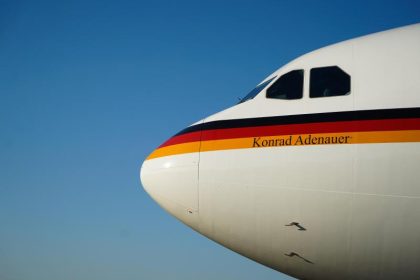 Hobbypilot Merz könnte Regierungsflugzeug zur Not „vielleicht landen“