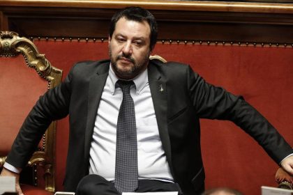 Salvini : „In Italien gibt es jetzt eine Regierung, die die Grenzen verteidigt“