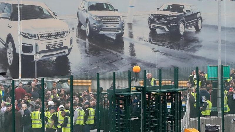 Jaguar Land Rover streicht 4500 Stellen