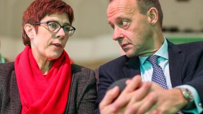 Umfrage: CDU käme mit Merz als Kanzlerkandidat besser an als mit AKK