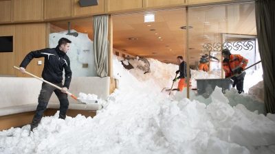 Wetterdienst warnt vor „teils erheblichen Schneeverwehungen“ im Süden Bayerns